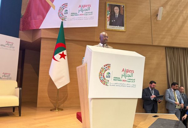 Algeria advocates for common approach to address youth issues with IsDB