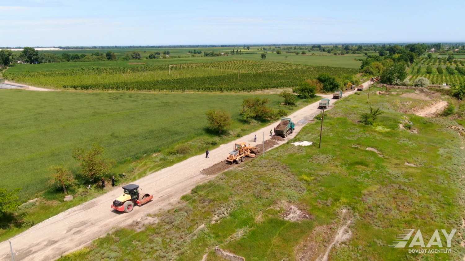 Azerbaijan facelifting roads linking settlements in its Gusar (PHOTO/VIDEO)