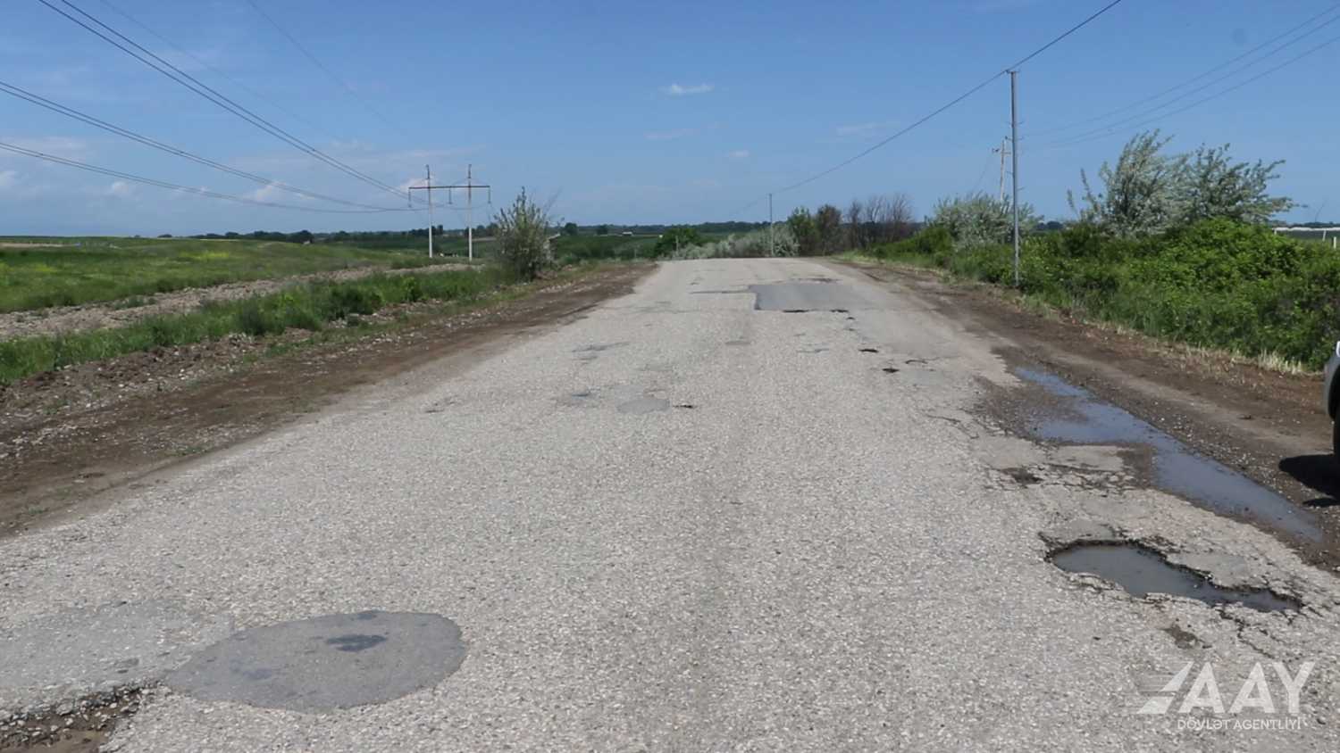 Azerbaijan facelifting roads linking settlements in its Gusar (PHOTO/VIDEO)