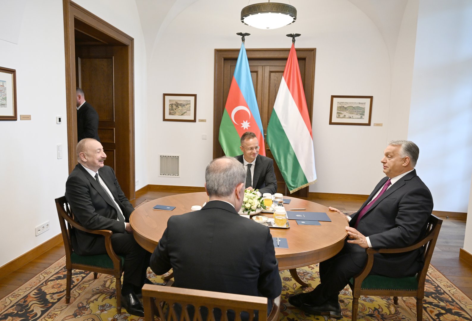 President Ilham Aliyev, PM Viktor Orbán hold limited meeting in Budapest (PHOTO/VIDEO)