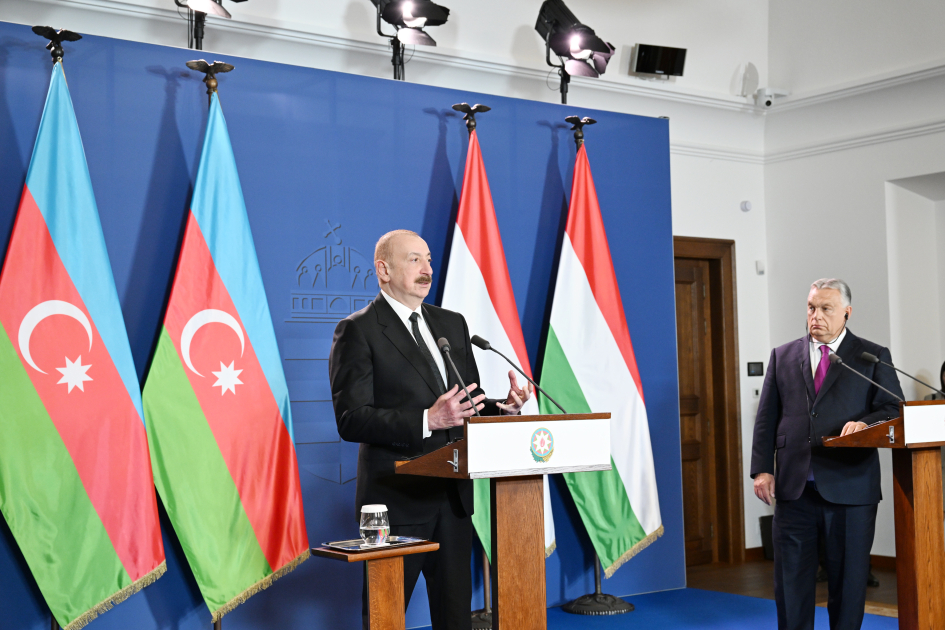 President Ilham Aliyev, PM Viktor Orbán make press statements (PHOTO)