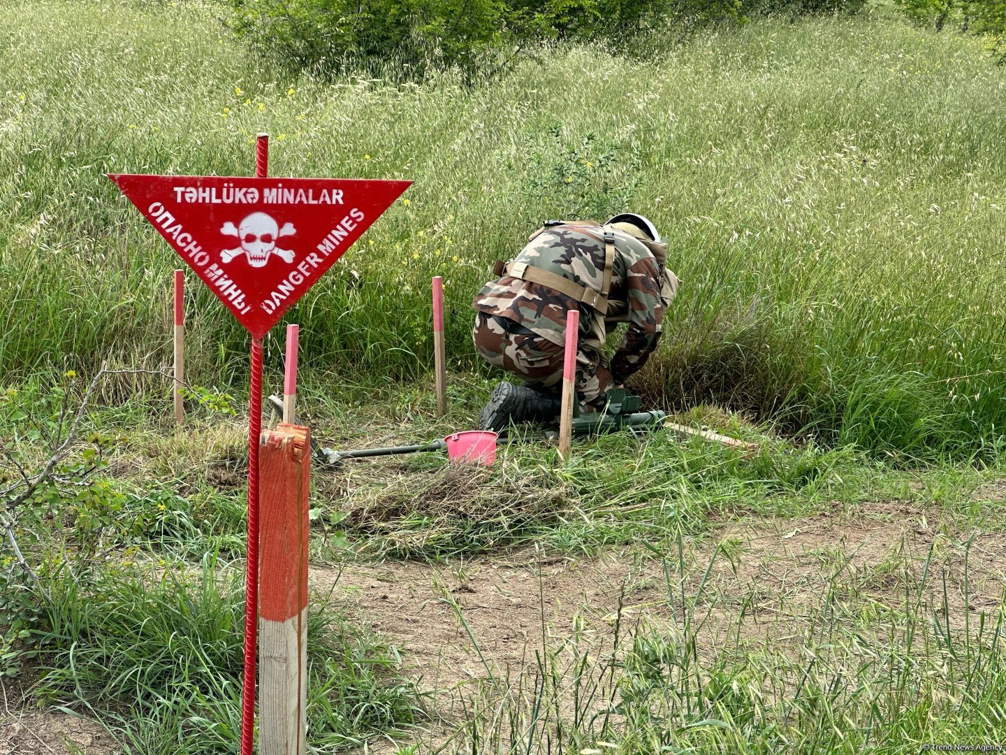 Media delegates view humanitarian demining efforts in Azerbaijan's Aghdam district (PHOTO)