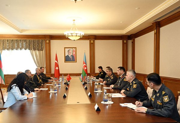 Azerbaijan, Türkiye explore military cooperation prospects (VİDEO)