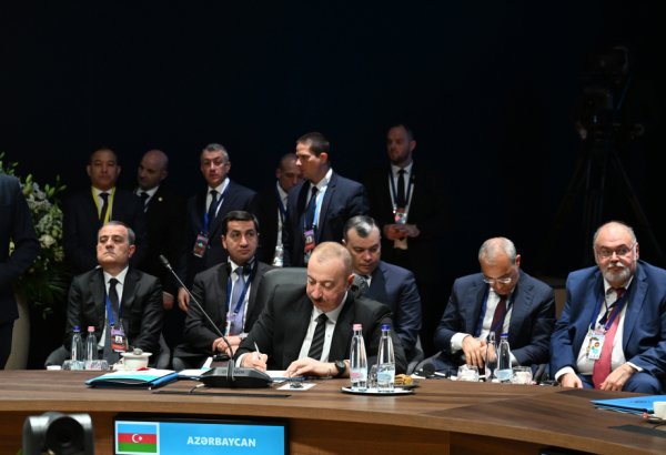 OTS Heads of State sign declaration at Informal Summit in Budapest
