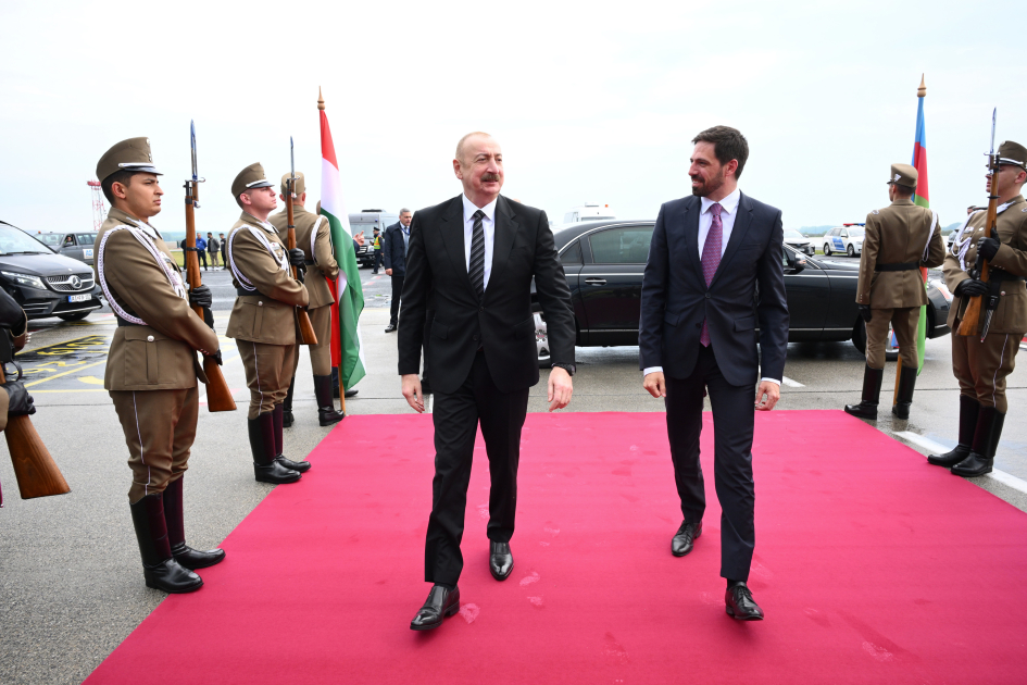 President Ilham Aliyev concludes working visit to Hungary (PHOTO)