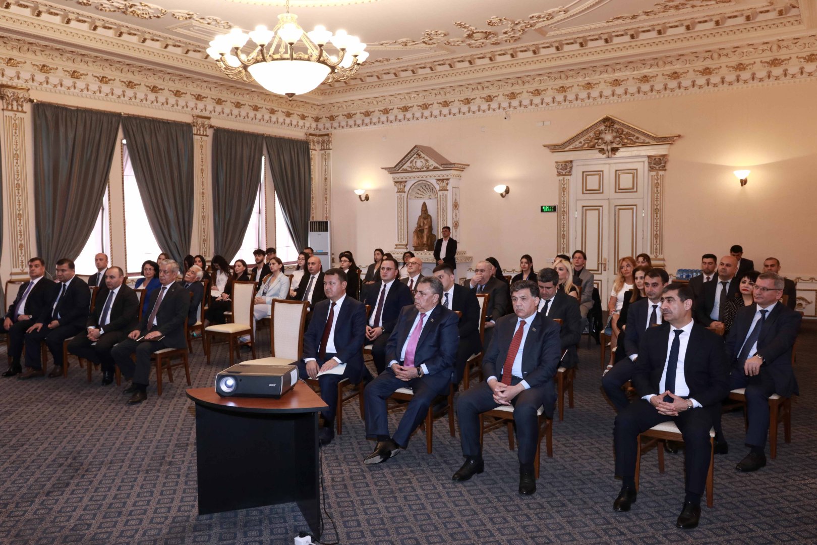 Azerbaijan, Uzbekistan deepen bonds through public diplomacy dialogue (PHOTO)