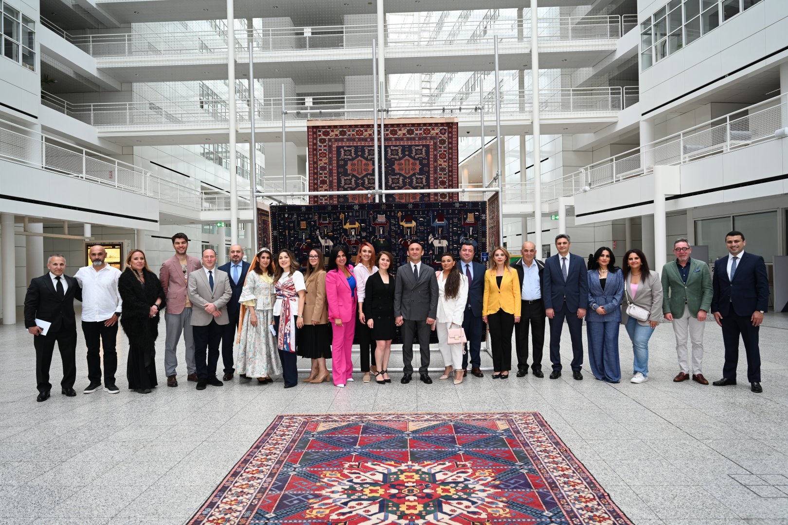 The opening ceremony of the carpet exhibition "The Splendor of Azerbaijani Carpets: Learning Through Art" was held in the Netherlands (PHOTO/VIDEO)