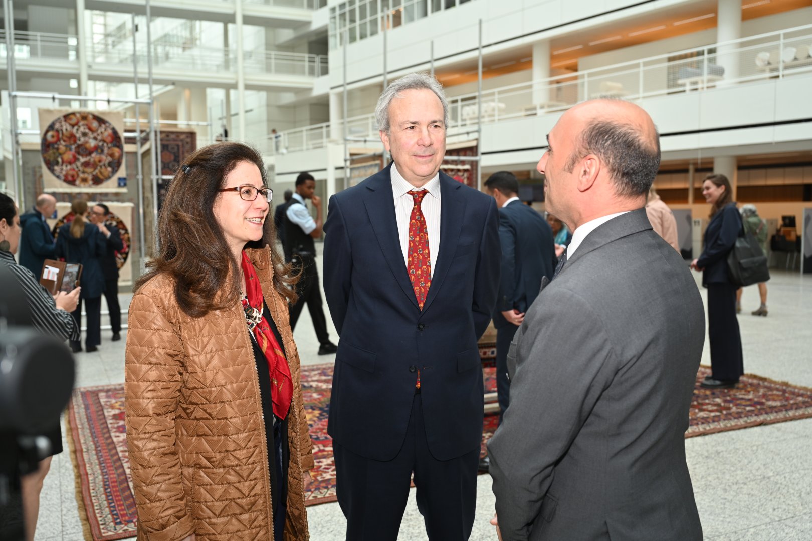 The opening ceremony of the carpet exhibition "The Splendor of Azerbaijani Carpets: Learning Through Art" was held in the Netherlands (PHOTO/VIDEO)