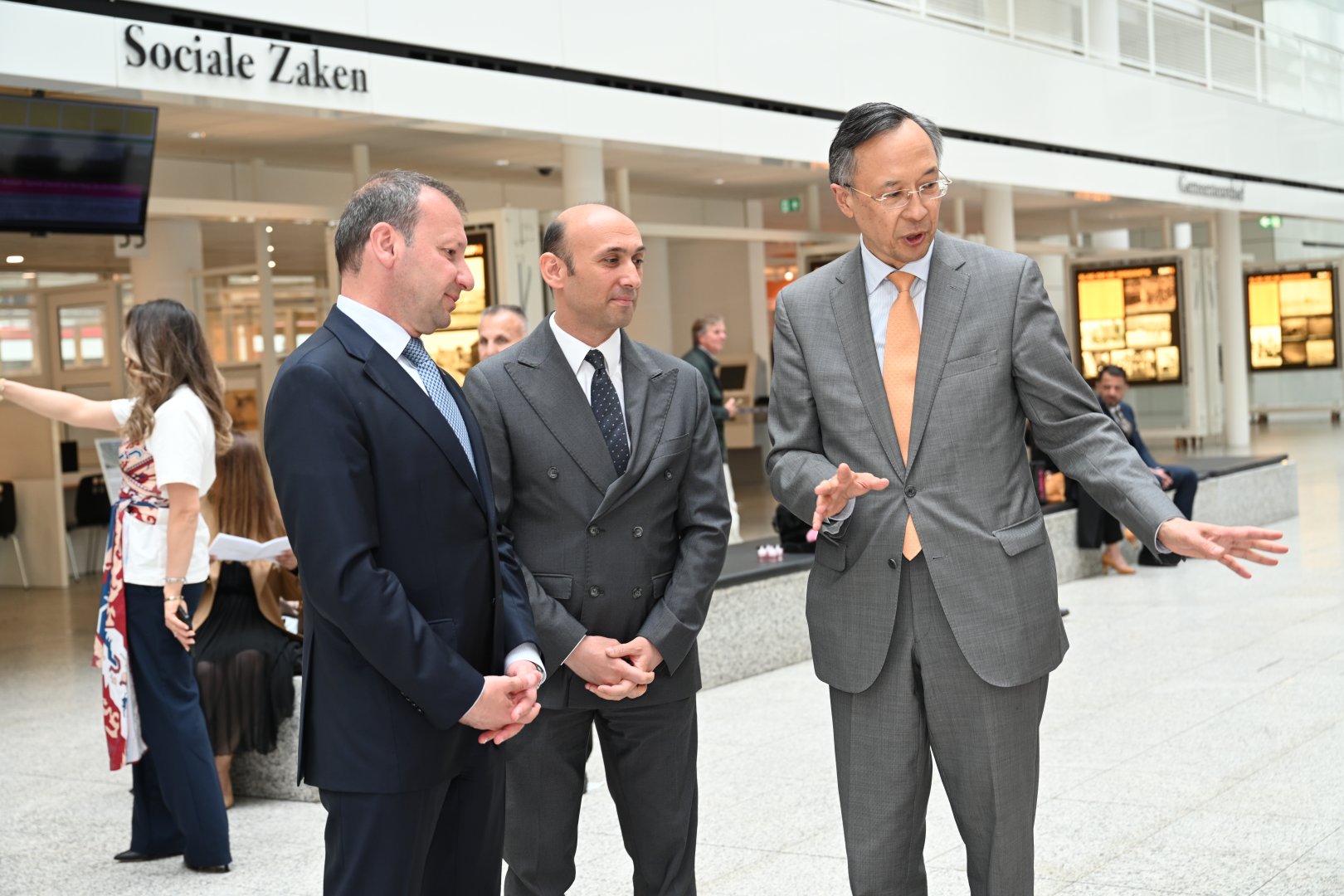 The opening ceremony of the carpet exhibition "The Splendor of Azerbaijani Carpets: Learning Through Art" was held in the Netherlands (PHOTO/VIDEO)