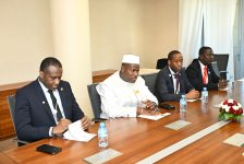 Azerbaijan, IsDB hold talks on sustainable infrastructure projects (PHOTO)