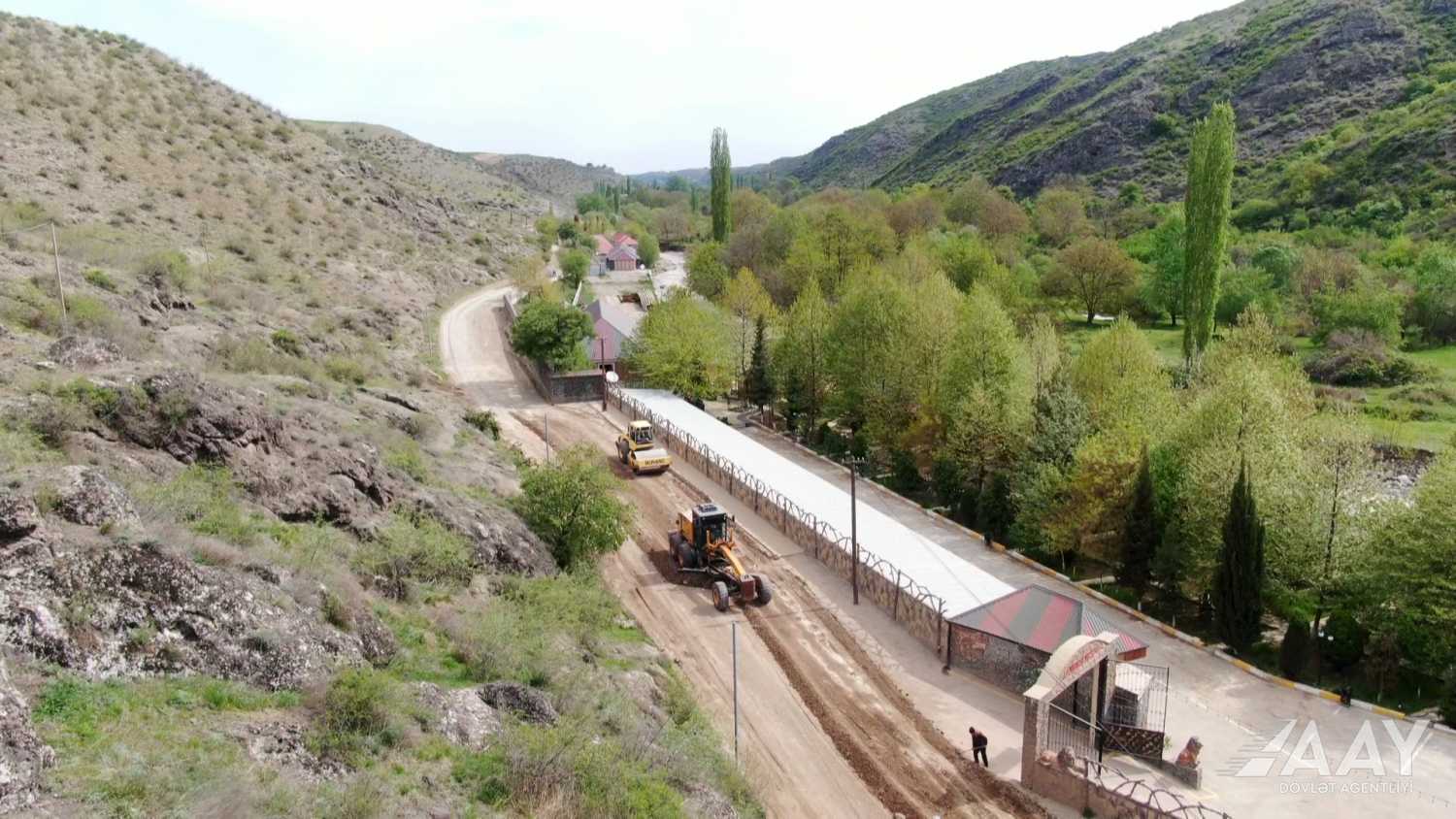 Azerbaijan's Goygol raising new Zurnabad-Ganja-Mollacjalilli road (PHOTO/VIDEO)