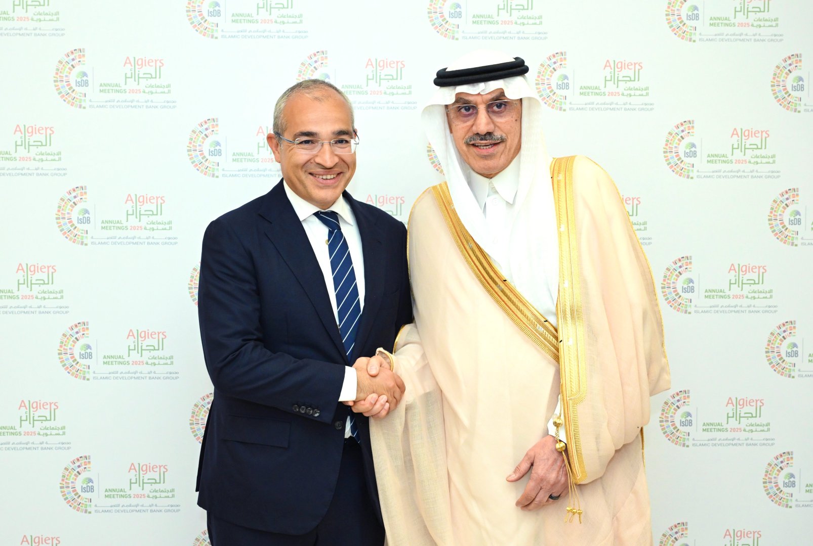 Azerbaijan, IsDB chart new paths to diversify partnership (PHOTO)