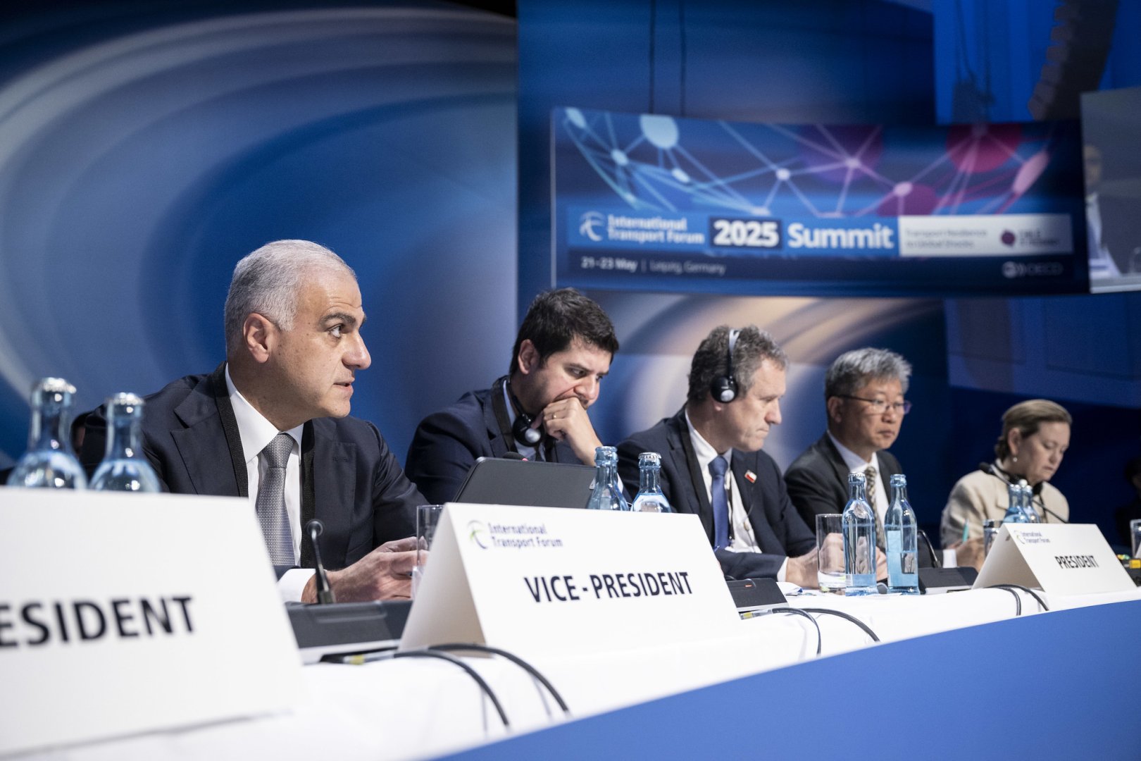 Azerbaijan assumes presidency of International Transport Forum Summit (PHOTO)