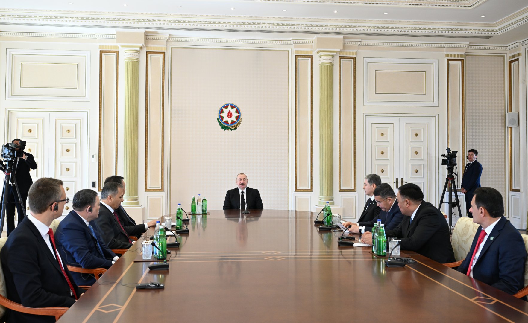 President Ilham Aliyev receives delegation of OTS Interior Ministers’ Second Summit (PHOTO/VIDEO)