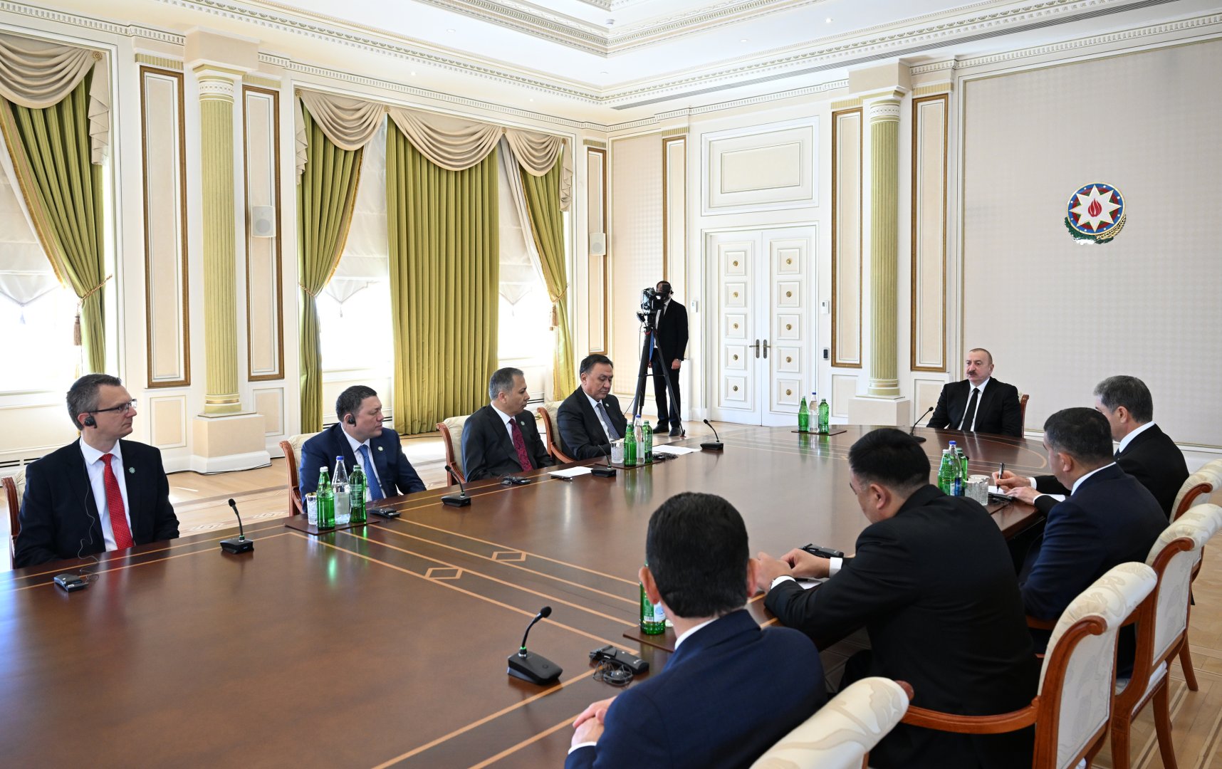 President Ilham Aliyev receives delegation of OTS Interior Ministers’ Second Summit (PHOTO/VIDEO)