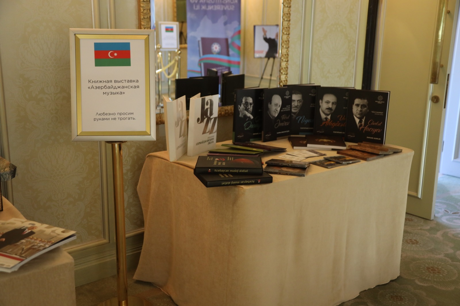 Azerbaijani mugham enchants Russia's St. Petersburg with UNESCO commission support (PHOTO/VIDEO)