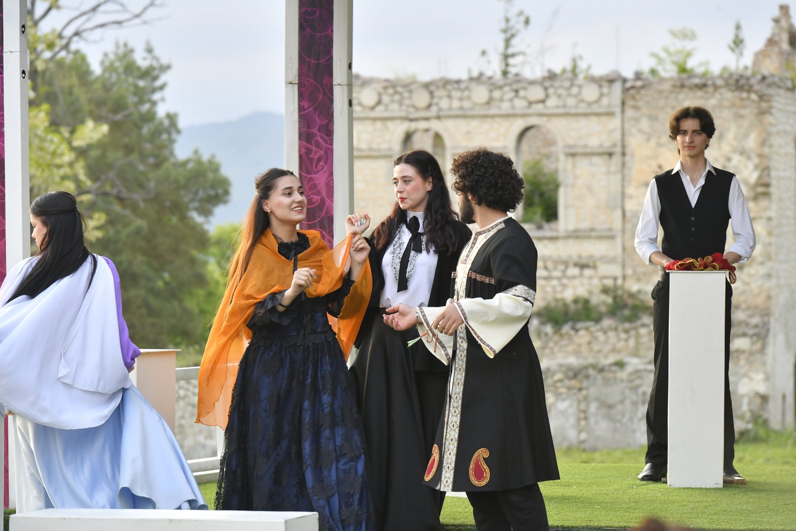 Play shown in Azerbaijan's Shusha as part of "Kharibulbul" Festival (PHOTO)