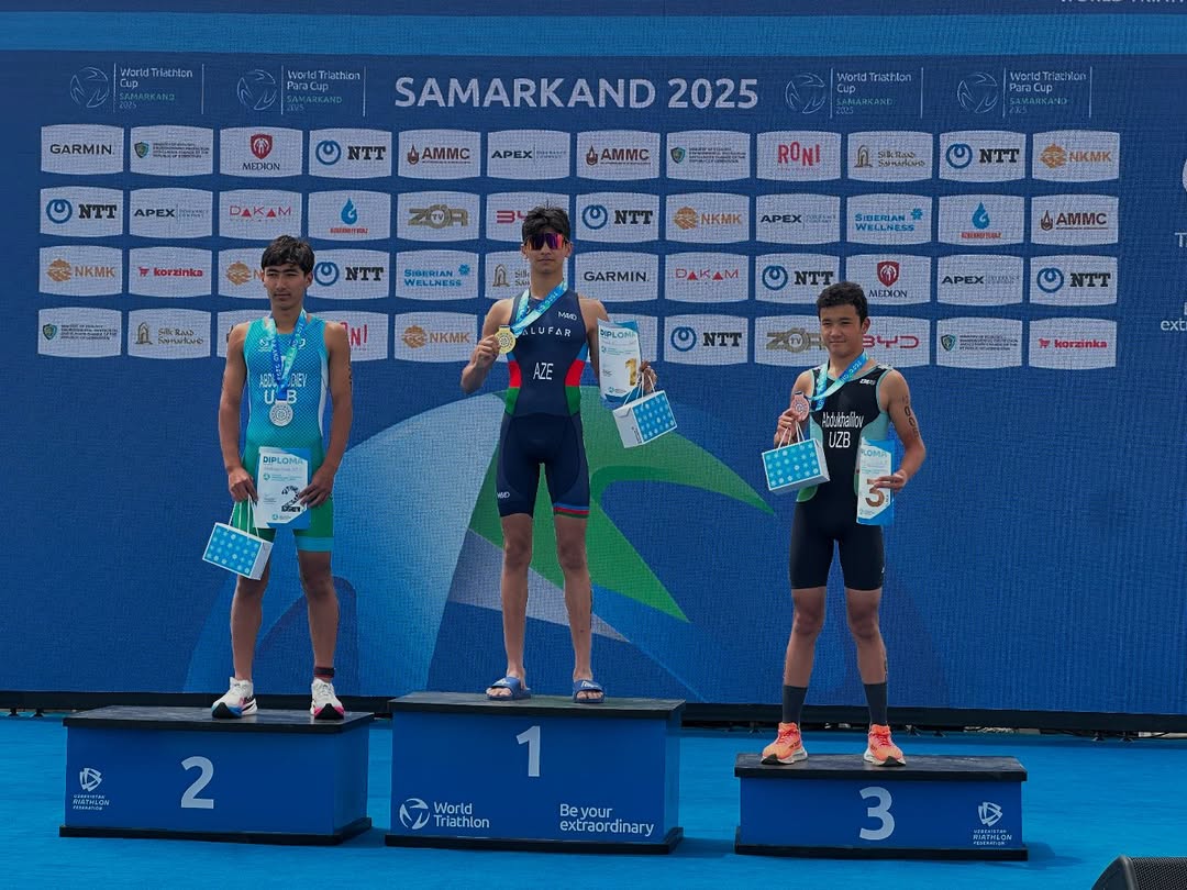 Azerbaijani athletes shine at Uzbekistan Open Triathlon Championship (PHOTO)