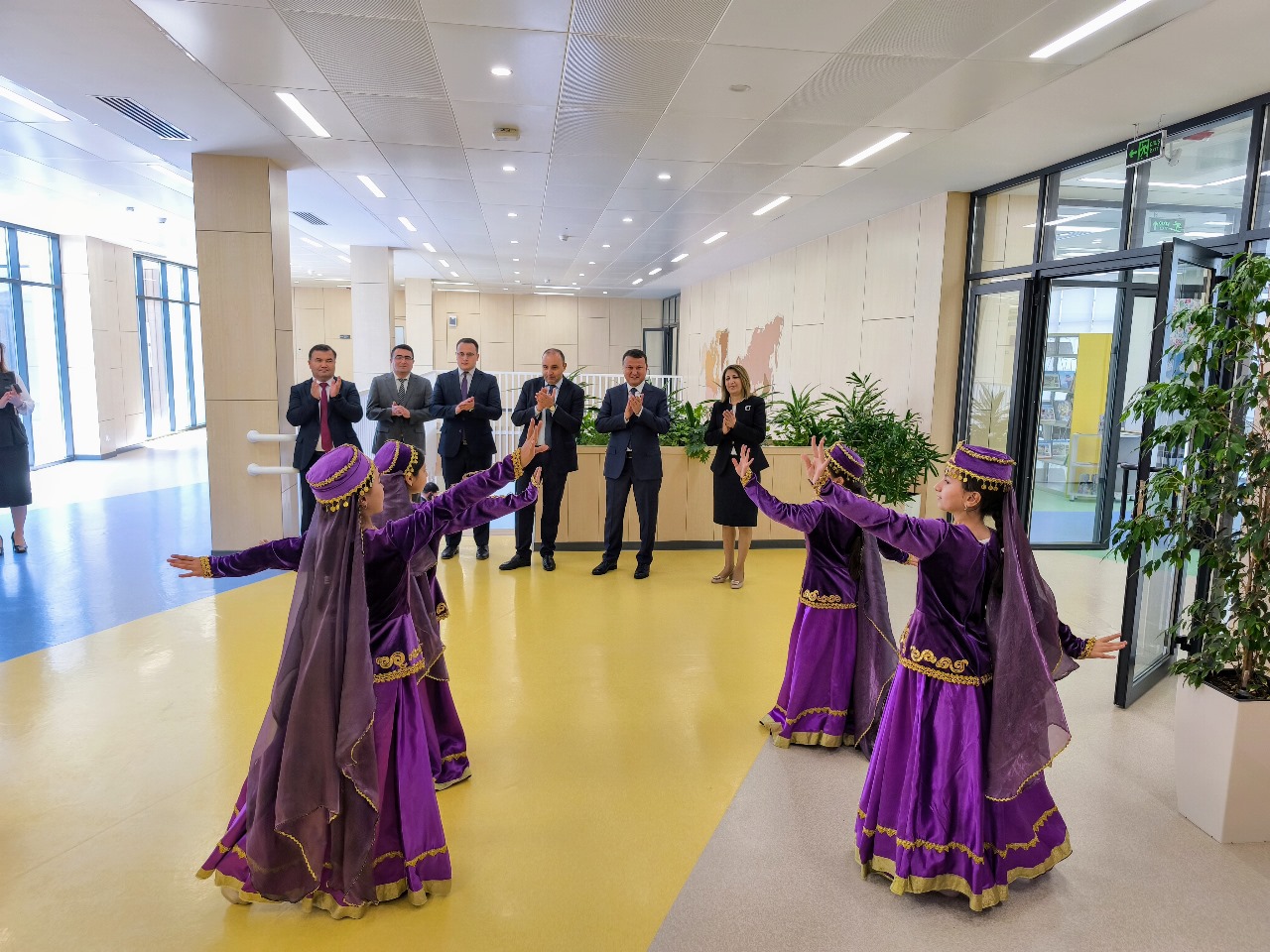 Uzbek delegation visits Azerbaijan's Karabakh (PHOTO)