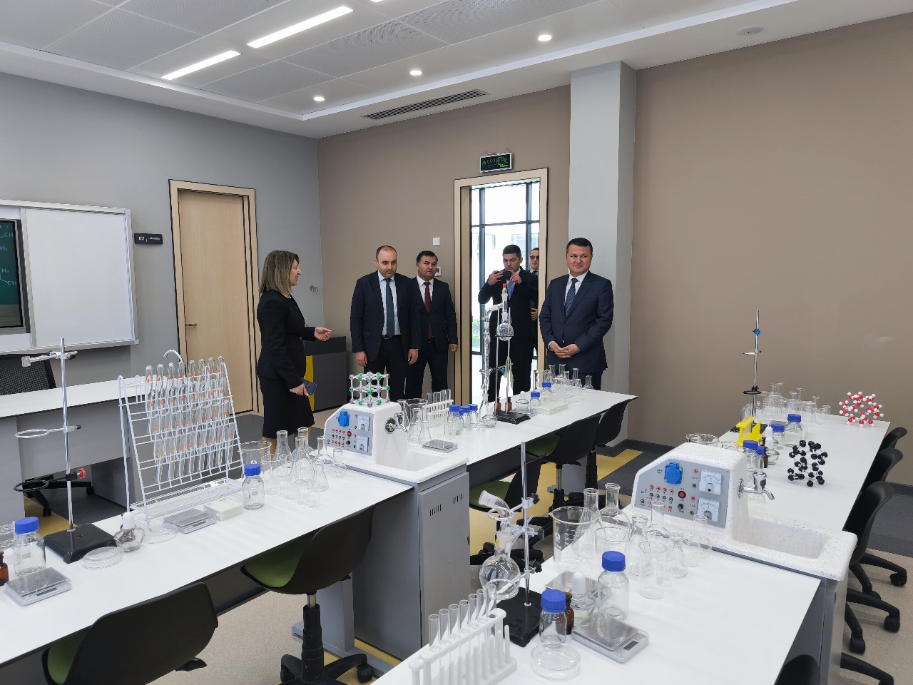 Uzbek delegation visits Azerbaijan's Karabakh (PHOTO)