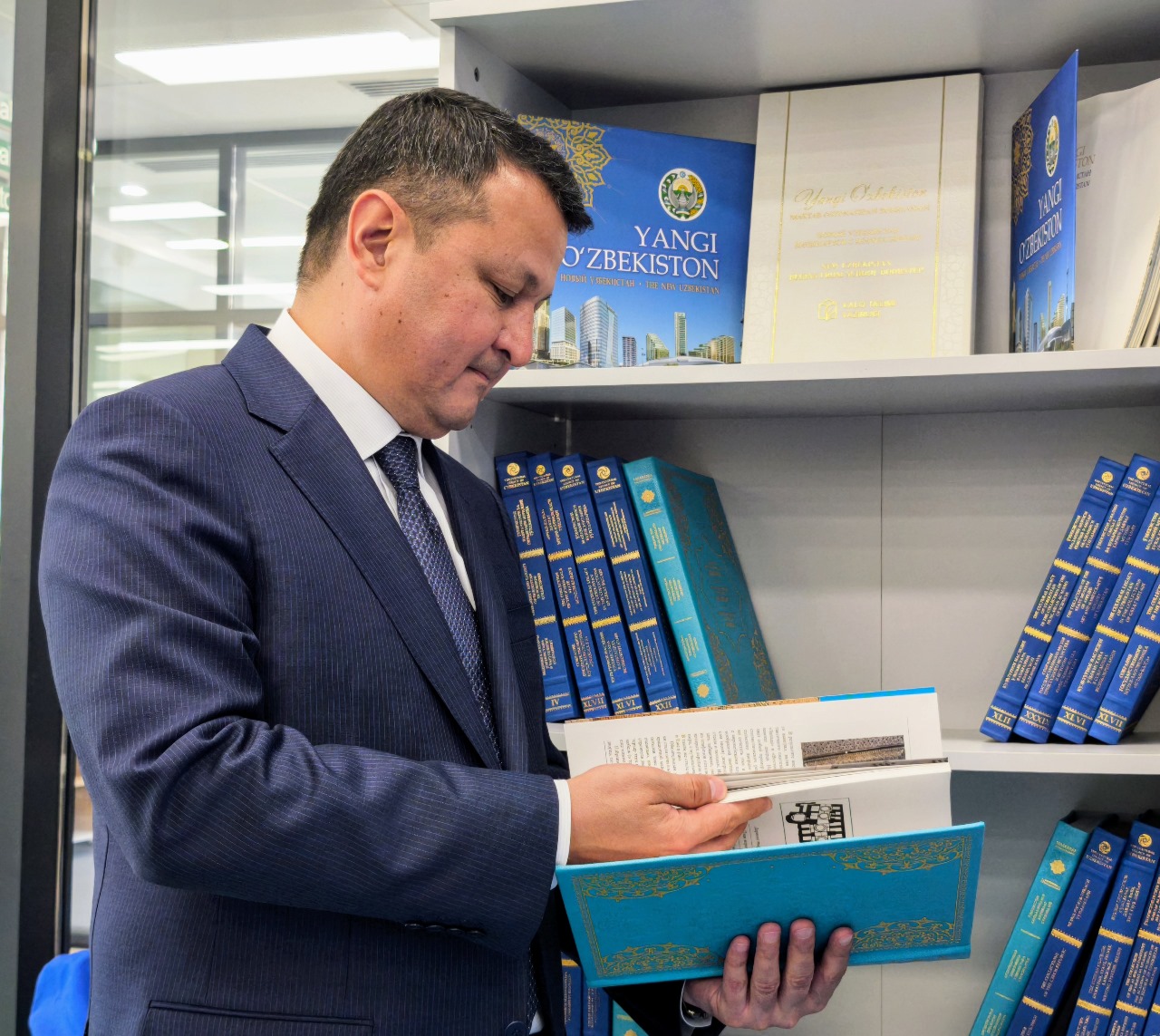Uzbek delegation visits Azerbaijan's Karabakh (PHOTO)