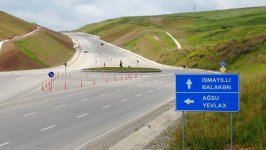 President Ilham Aliyev inspects progress of construction of Mughanli-Ismayilli-Gabala section of Baku-Gabala highway (PHOTO/VIDEO)