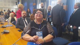 Bulgarian president receives book about Azerbaijan at international media forum (PHOTO)