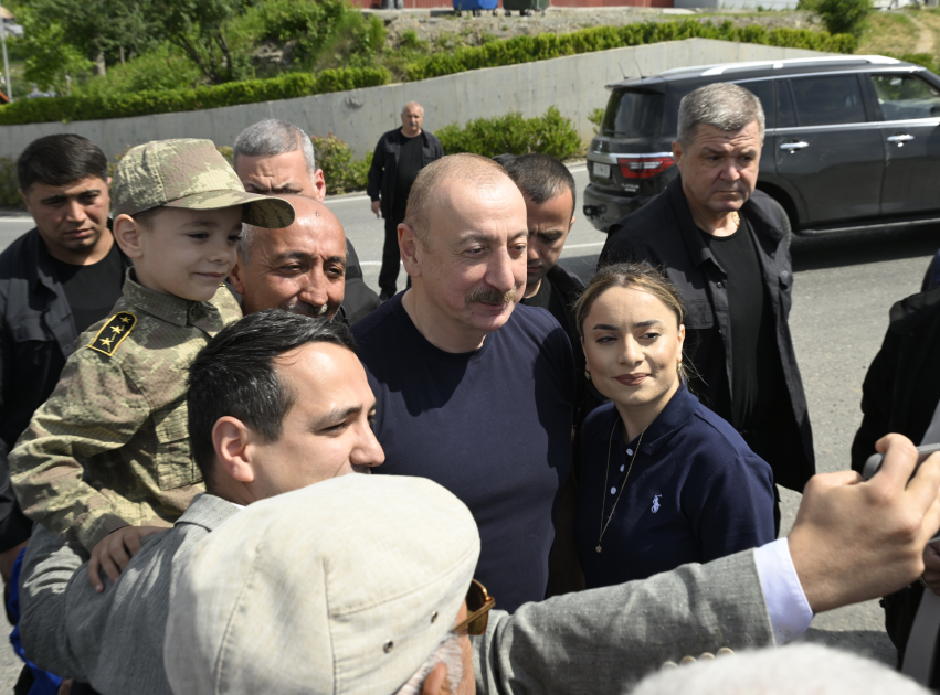 President Ilham Aliyev meets with residents in Lachin (PHOTO/VIDEO)