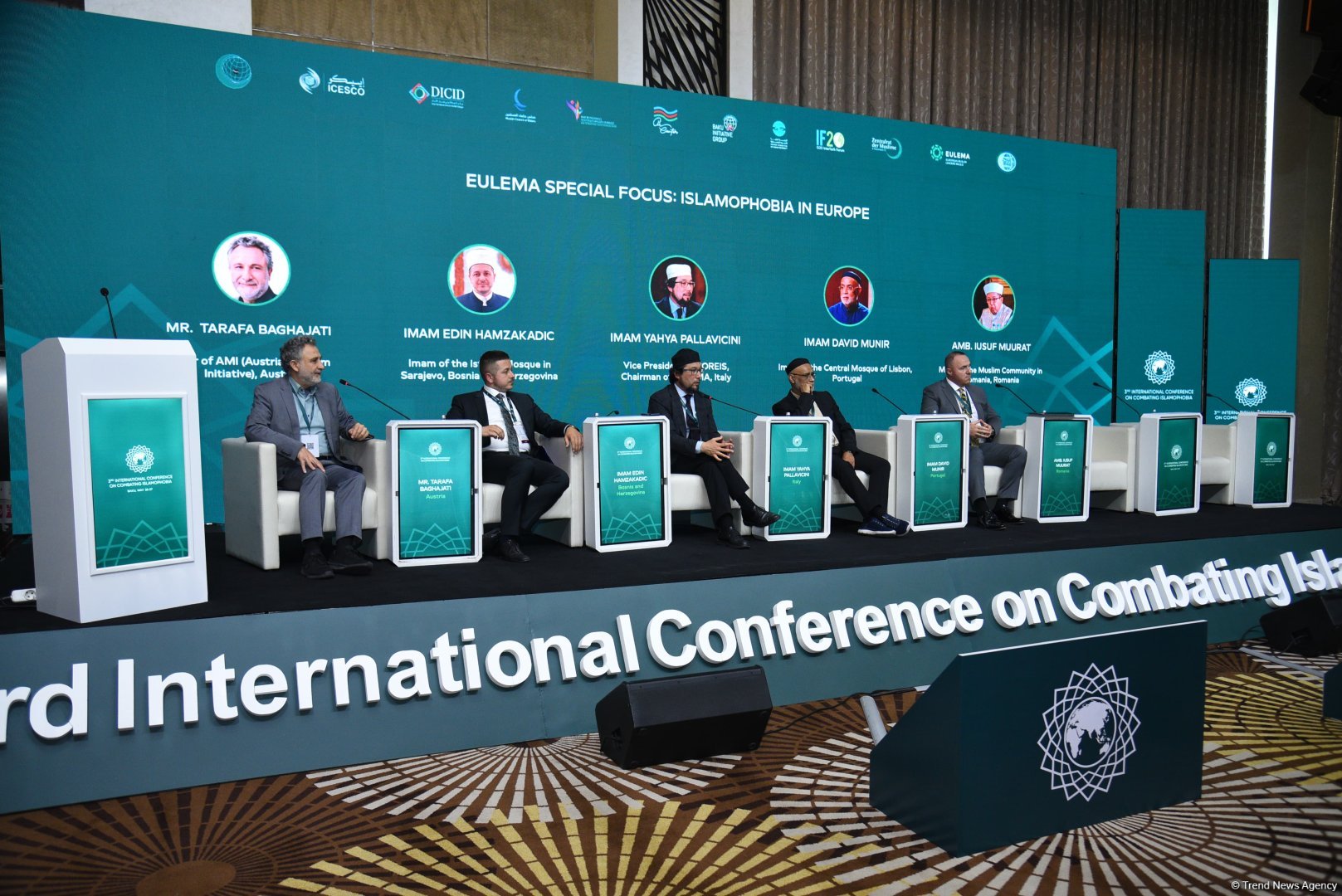 Second day of int'l conference on "Islamophobia in Focus: Unveiling Bias, Shattering Stigmas" wraps up in Baku (PHOTO)