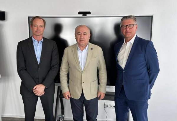 Kyrgyzstan, German companies discuss construction of floating solar power plants