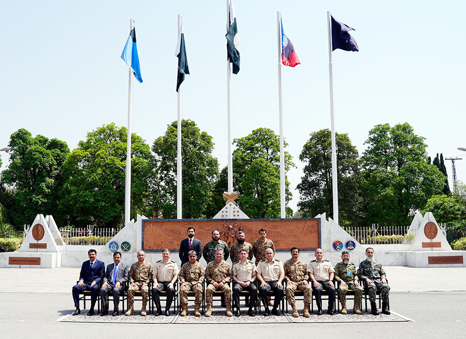 Azerbaijan, Pakistan expand military cooperation  (PHOTO)