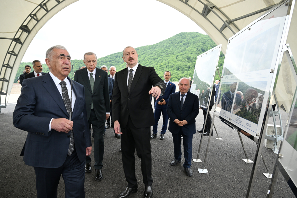 President Ilham Aliyev, President Recep Tayyip Erdoğan inspect progress on Kalbajar-Lachin highway construction (PHOTO/VIDEO)