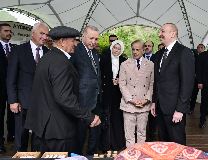 President Ilham Aliyev, President Recep Tayyip Erdoğan, PM Shehbaz Sharif visit promenade in Lachin city (PHOTO/VIDEO)