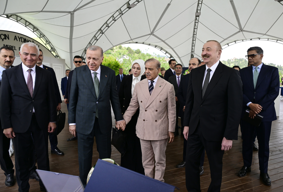President Ilham Aliyev, President Recep Tayyip Erdoğan, PM Shehbaz Sharif visit promenade in Lachin city (PHOTO/VIDEO)