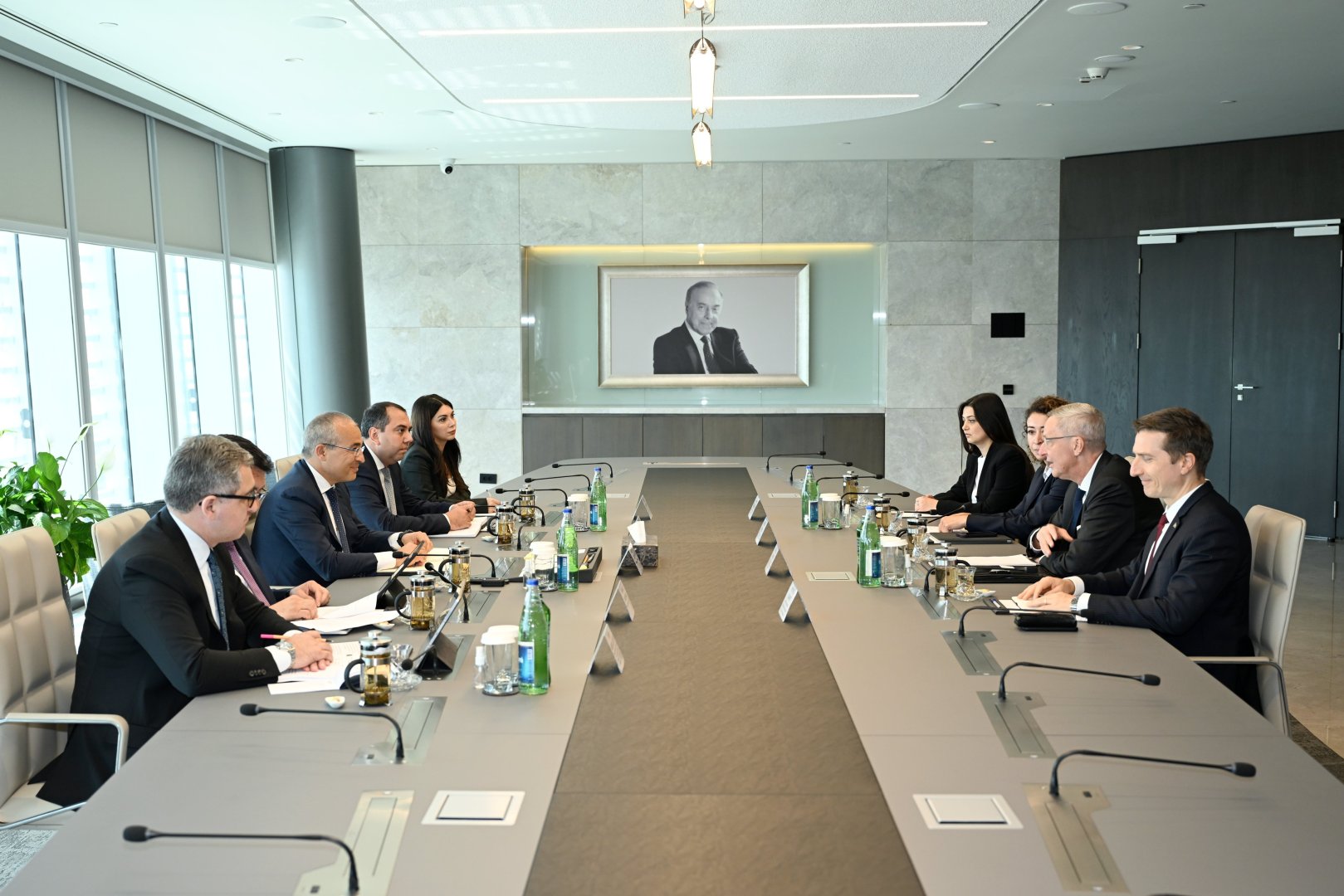 Azerbaijani, German companies ink roadmap to expand ties (PHOTO)
