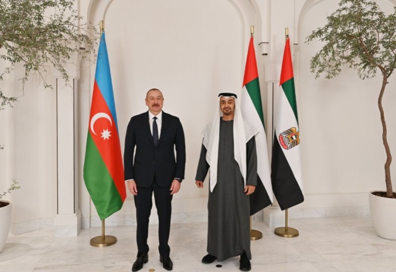 President Ilham Aliyev holds phone talks with UAE President