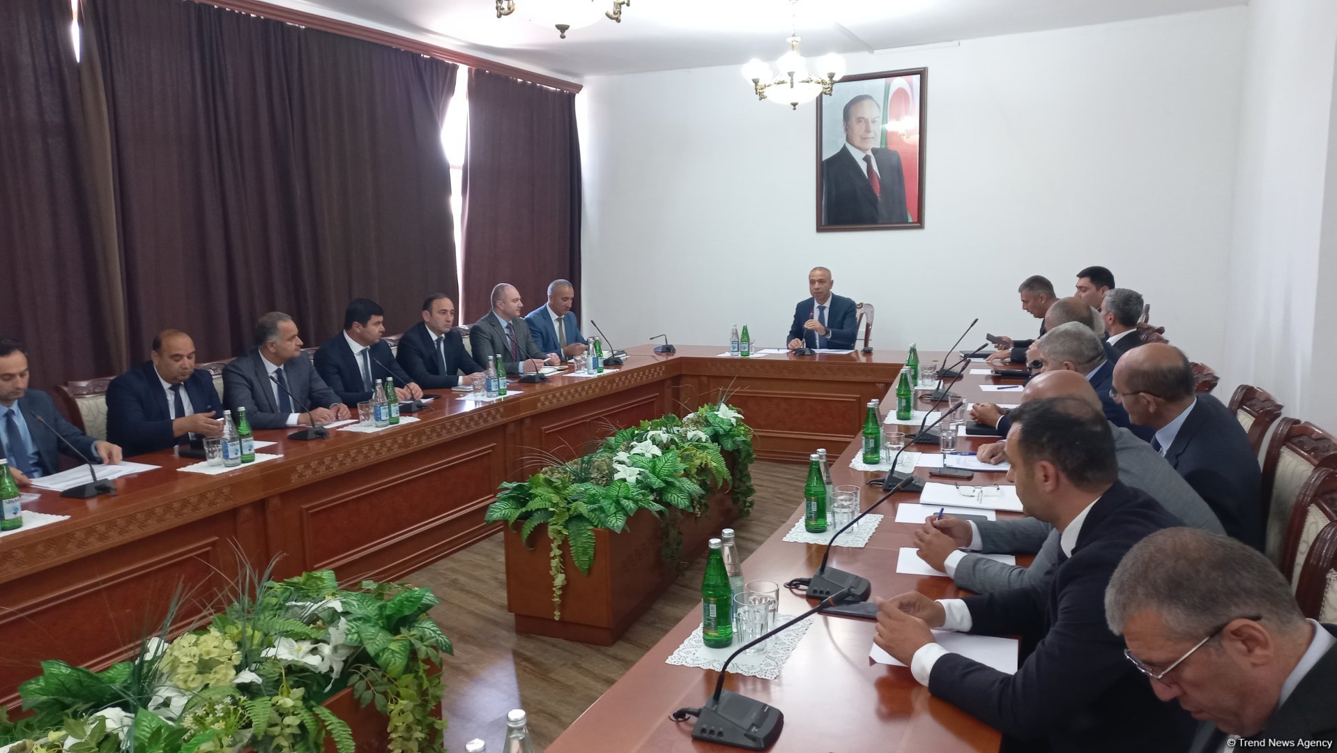 Interdepartmental Center for Energy Supply Issues work group meets in Khankendi, Azerbaijan
