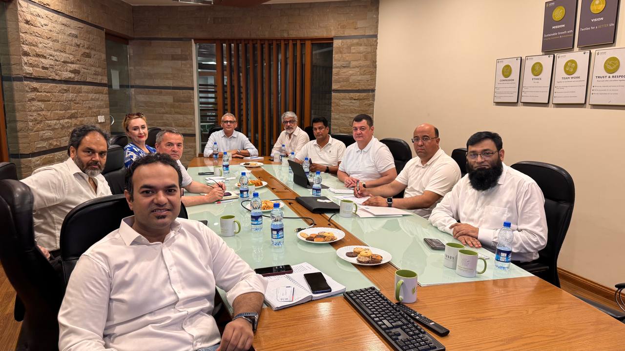Uzbekistan, Pakistan’s Yunus textile mills sign MoU to boost textile cooperation