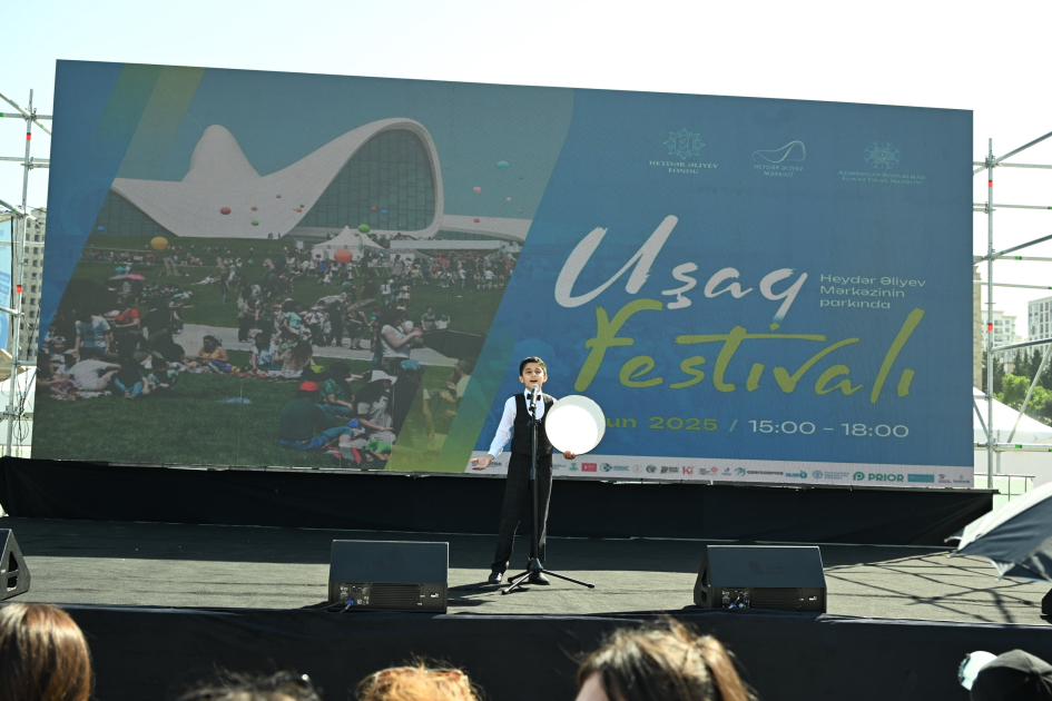 Children's festival held in Heydar Aliyev Center park (PHOTO)