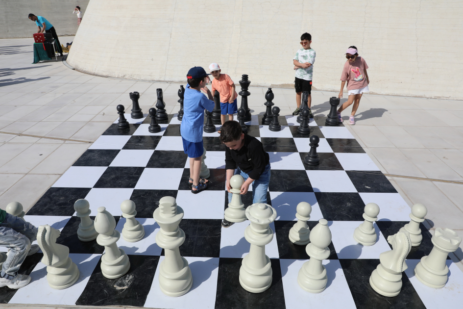 Children's festival held in Heydar Aliyev Center park (PHOTO)