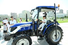 Children's festival held in Heydar Aliyev Center park (PHOTO)