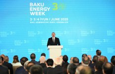 President Ilham Aliyev addresses official opening of 30th Caspian Oil and Gas Exhibition, 13th Caspian Power Exhibition, and 30th Baku Energy Forum (PHOTO/VIDEO)