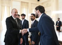 President Ilham Aliyev receives members of Azerbaijan national team, winners of minifootball World Cup (PHOTO/VIDEO)