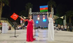 Türkiye's Izmir shines with vivid Azerbaijani culture at Independence Day concert (PHOTO)