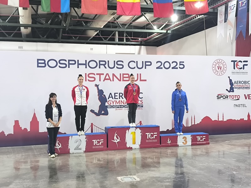 Azerbaijani gymnasts emerge victorious, adorned with medals from Istanbul, Türkiye (PHOTO)