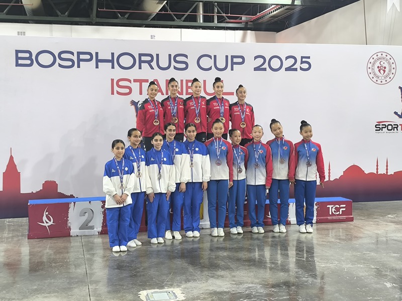 Azerbaijani gymnasts emerge victorious, adorned with medals from Istanbul, Türkiye (PHOTO)