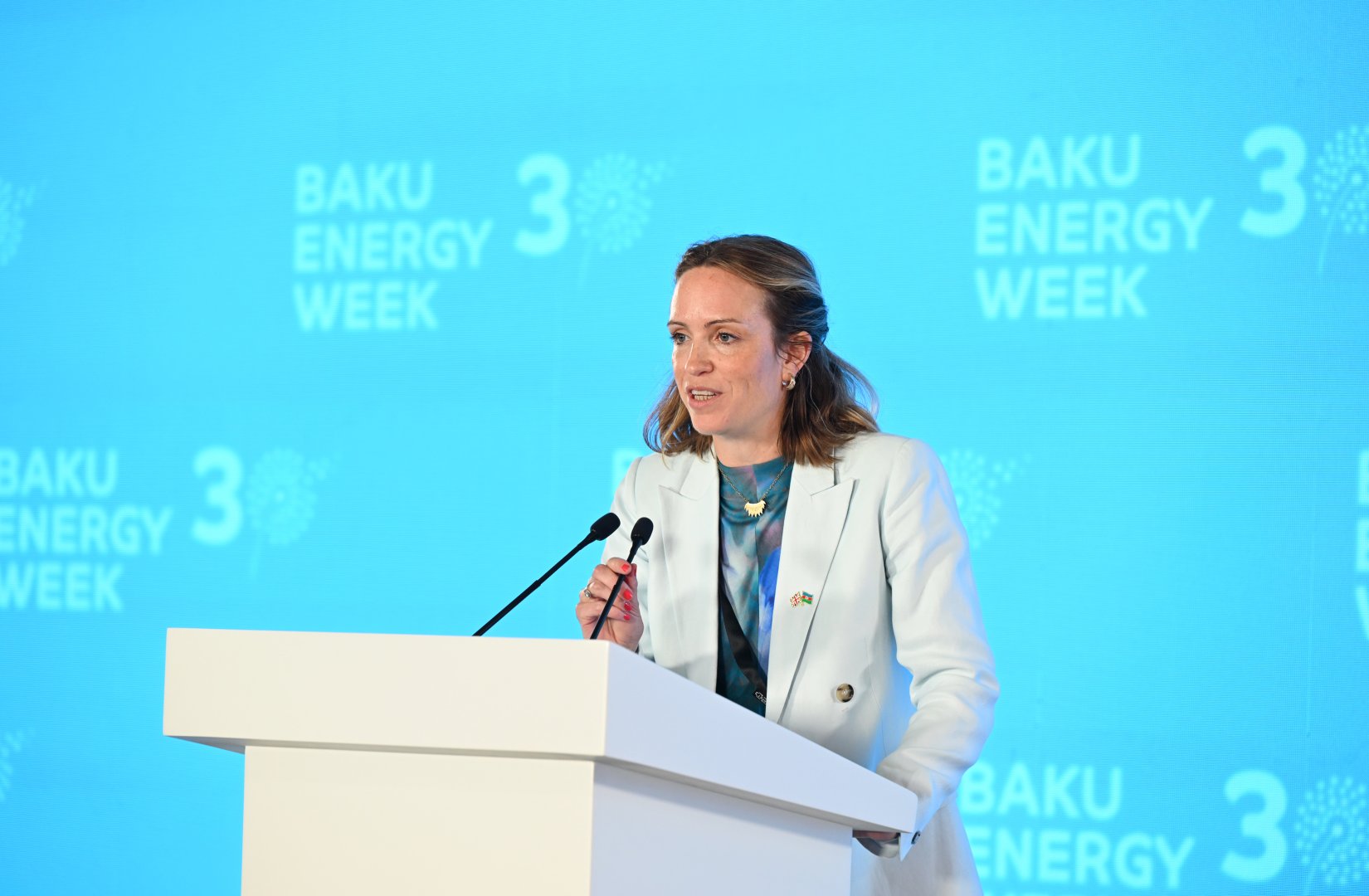 President Ilham Aliyev addresses official opening of 30th Caspian Oil and Gas Exhibition, 13th Caspian Power Exhibition, and 30th Baku Energy Forum (PHOTO/VIDEO)