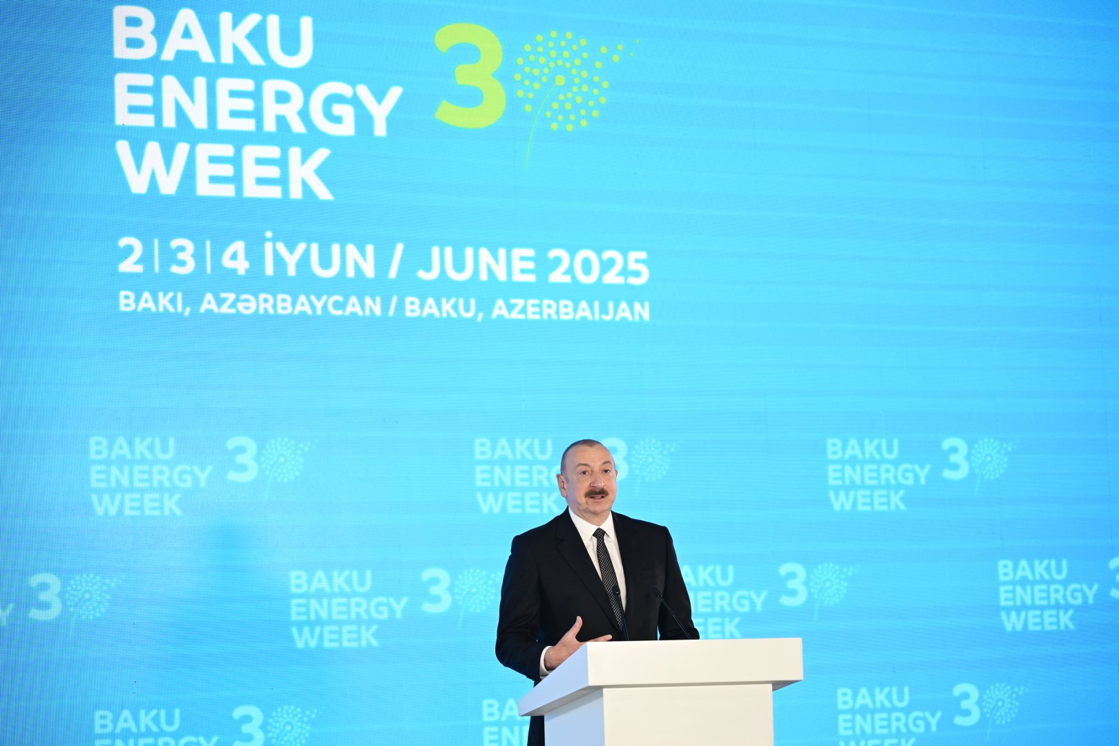 President Ilham Aliyev addresses official opening of 30th Caspian Oil and Gas Exhibition, 13th Caspian Power Exhibition, and 30th Baku Energy Forum (PHOTO/VIDEO)