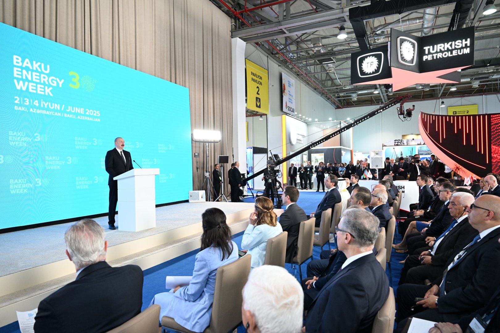 President Ilham Aliyev addresses official opening of 30th Caspian Oil and Gas Exhibition, 13th Caspian Power Exhibition, and 30th Baku Energy Forum (PHOTO/VIDEO)