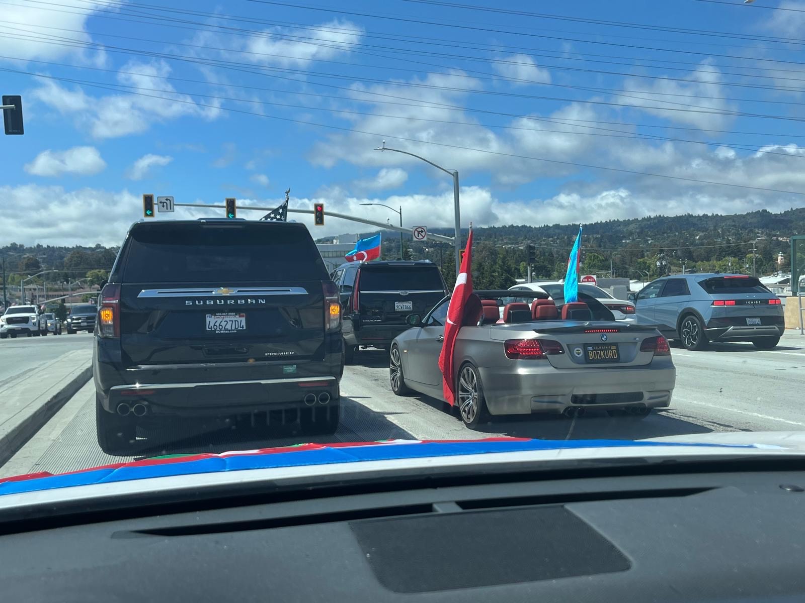 Azerbaijani diaspora holds car rally in California, US (PHOTO)